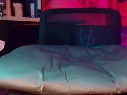 Amateur Live Porn of emeli_roushot