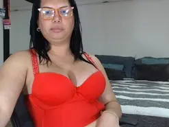 Amateur Adult Webcam of latinaflower_ts