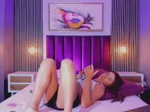 Cam4 Sex Chat of Lyaa_sweet