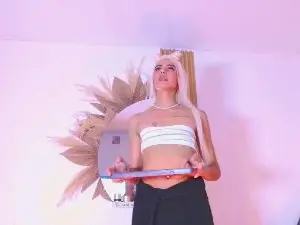Cam4 Watch Live Sex Cams of cassie_chloe