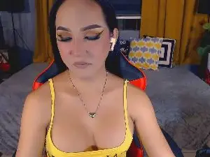 Cam4 Live Sex of AsianDomAthena