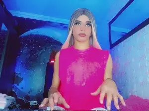 Cam4 Watch Live Sex Cams of SamiraHot1
