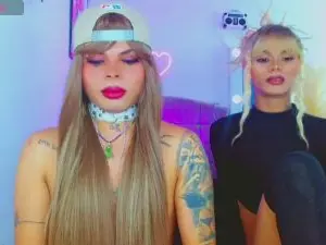 Cam4 Nude Webcam of leslychaneldoll
