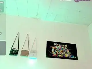 Camsoda Sex Cam of la-ratona