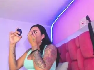 Camsoda Sex Chat of sexxy-naomi