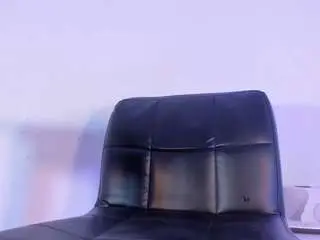 Camsoda Sex Cam of naughty-lizeth