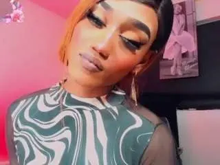 Camsoda Watch Live Sex Cams of kendall-hornyy