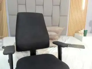 Camsoda Nude Webcam of valery-cooper8