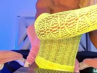 Camsoda Free Live Porn of amaanda-fox