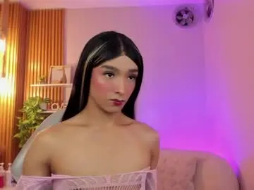 Chaturbate Best live sex cam show of dara_petite_