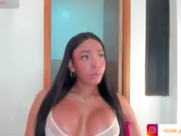 Chaturbate Free Porn Cam of nicoleparadise_