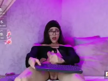 Chaturbate Free Porn Cam of candyluxury_