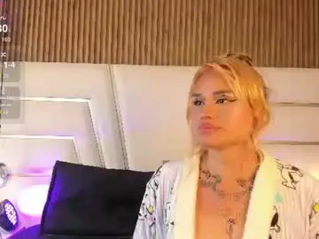 Chaturbate Free Porn Cam of lilit_doll