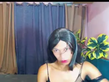 Chaturbate Live Sex Cam of skwammy_cock69