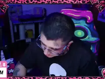 Chaturbate Sex Cam of ftmbiggestclit