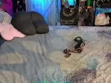 Chaturbate Watch Live Sex Cams of xaevynne