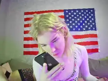 Chaturbate Adult Video Chat of soska_albinosk