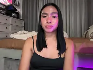 Chaturbate Live Sex Cam of sashaswan69