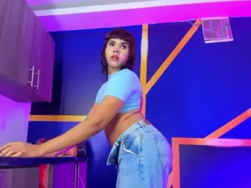 Chaturbate Live Porn of andrea_giraldo_