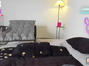 Chaturbate Free Porn Cam of bellalovesherfellas