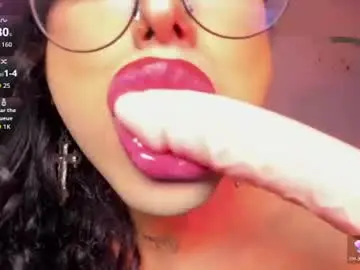 Chaturbate Free Live Porn of heka_prudence