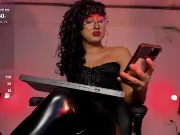 Chaturbate Adult Video Chat of heka_prudence