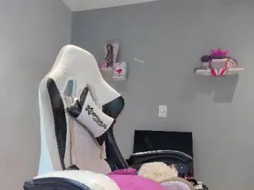 Chaturbate Watch Live Sex Cams of baby_golden