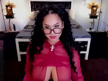 Chaturbate Watch Live Sex Cams of majesty_chesca