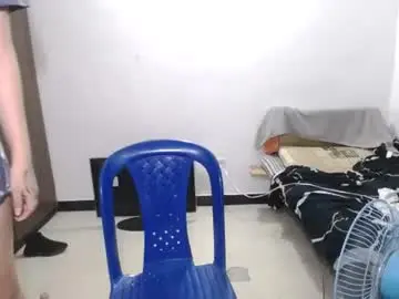 Chaturbate Free Porn Cam of pia_alonzo30