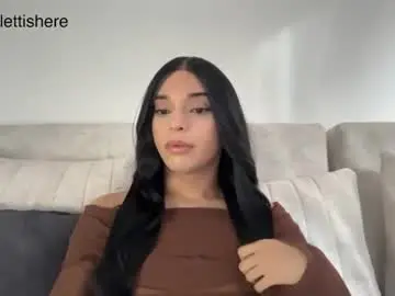 Chaturbate Live Sex of scarlett_is_here