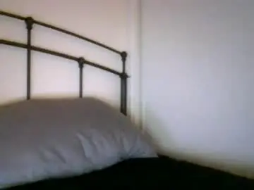 Chaturbate Live Sex Cam of mia_177