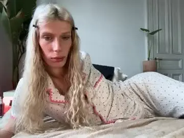 Chaturbate Sex Chat of hung_angel_xxl