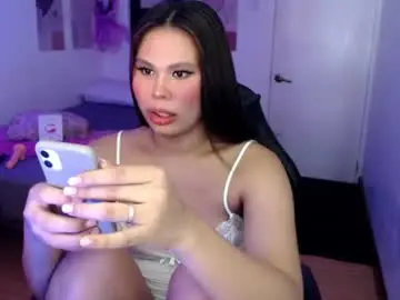 Chaturbate Live Sex Cam of fuschiafucker
