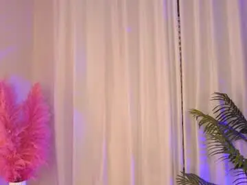 Chaturbate Free Porn Cam of chiaraamore