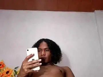 Chaturbate Nude Webcam of noah_miller7