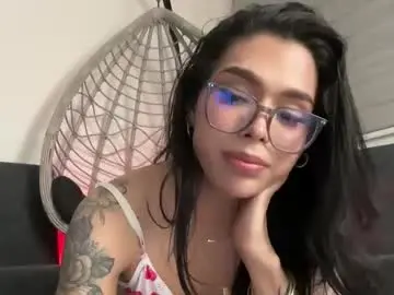 Chaturbate Live Sex Cam of samanthabernardo_