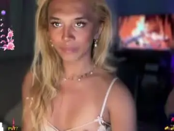 Chaturbate Live Sex Cam of cockprincess_dianna