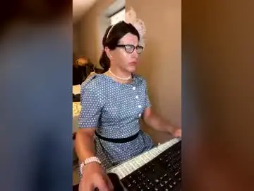 Chaturbate Free Live Porn of missnicolenicolenicole