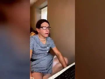 Chaturbate Best live sex cam show of missnicolenicolenicole