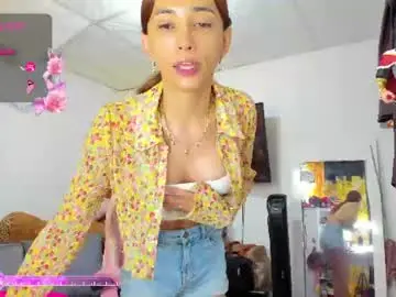 Chaturbate Best live sex cam show of laurencesophiets