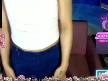 Chaturbate Live Sex Cam of tashakai