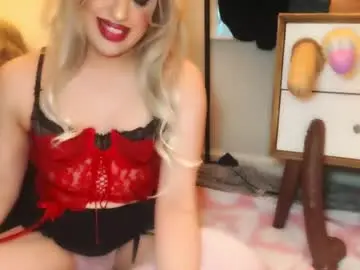Chaturbate Best live sex cam show of femgirl99
