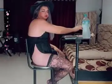 Chaturbate Best live sex cam show of camilacarrington