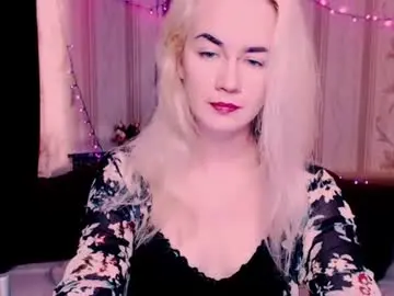 Chaturbate Best live sex cam show of carinfox
