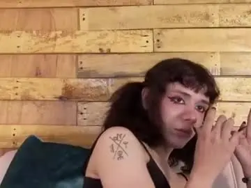 Chaturbate Live Sex Cam of pixy_20