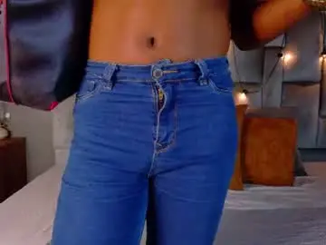 Chaturbate Live Porn of nahomicampbell_