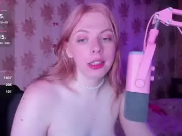 Chaturbate Free Porn Cam of cutie_bambi_