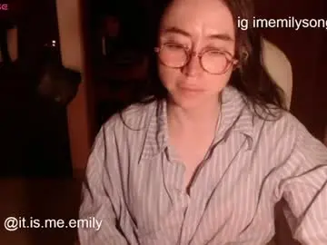 Chaturbate Free Live Porn of emily_pearl_