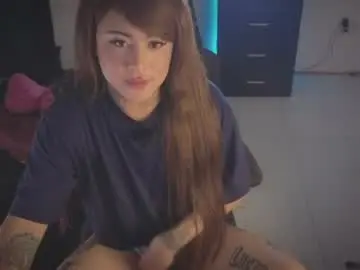 Chaturbate Live Sex Cam of kimberlygati2