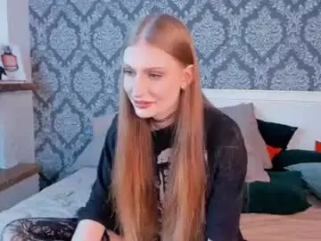 Chaturbate Live Sex Cam of runeblossom